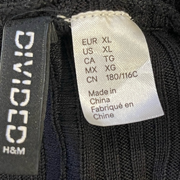 H&M Black Sheath Dress with Bell Sleeves for Cocktail size XL - Picture 4 of 5